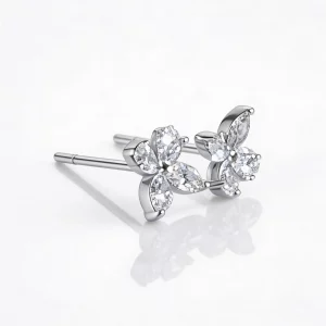 Orecchino a fiore in diamanti VVS oro bianco 18kt
