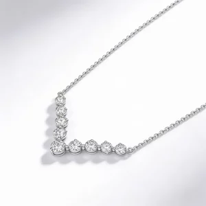 Alternative view of Collana a V in Diamanti e Oro Bianco 18kt