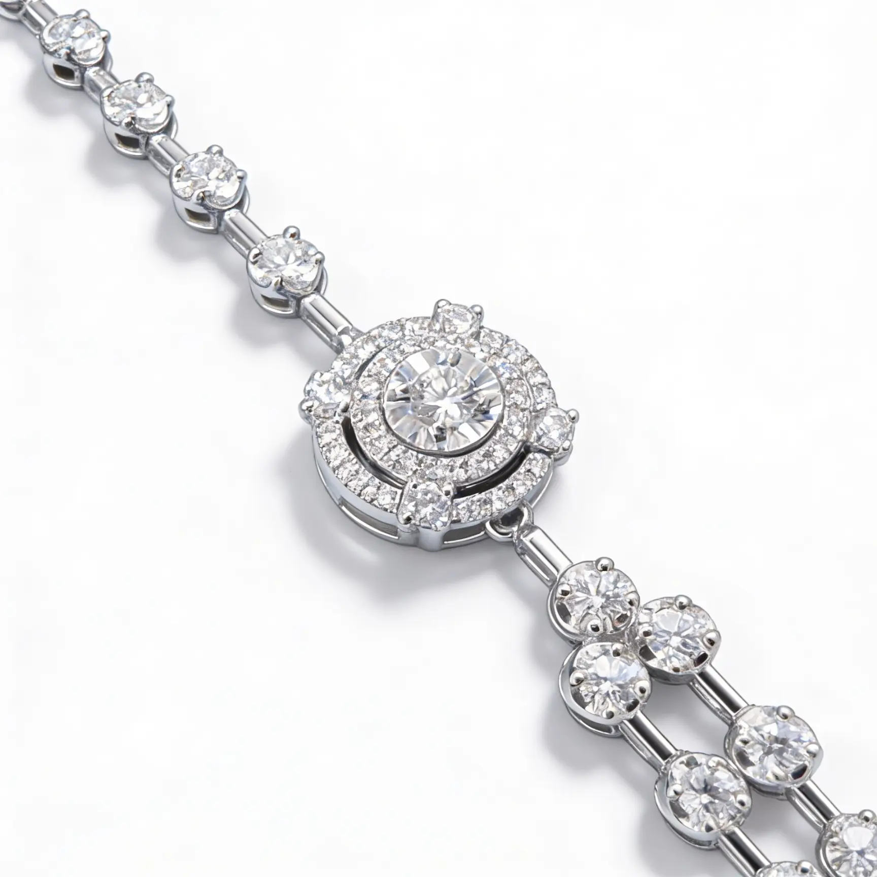 Collier Multi-Filo Imperiale in Diamanti VVS e Oro 18k - immagine 6