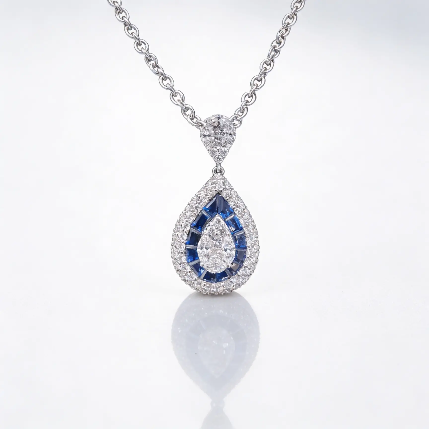 Collana Oceano Reale con Zaffiro e Diamanti VVS