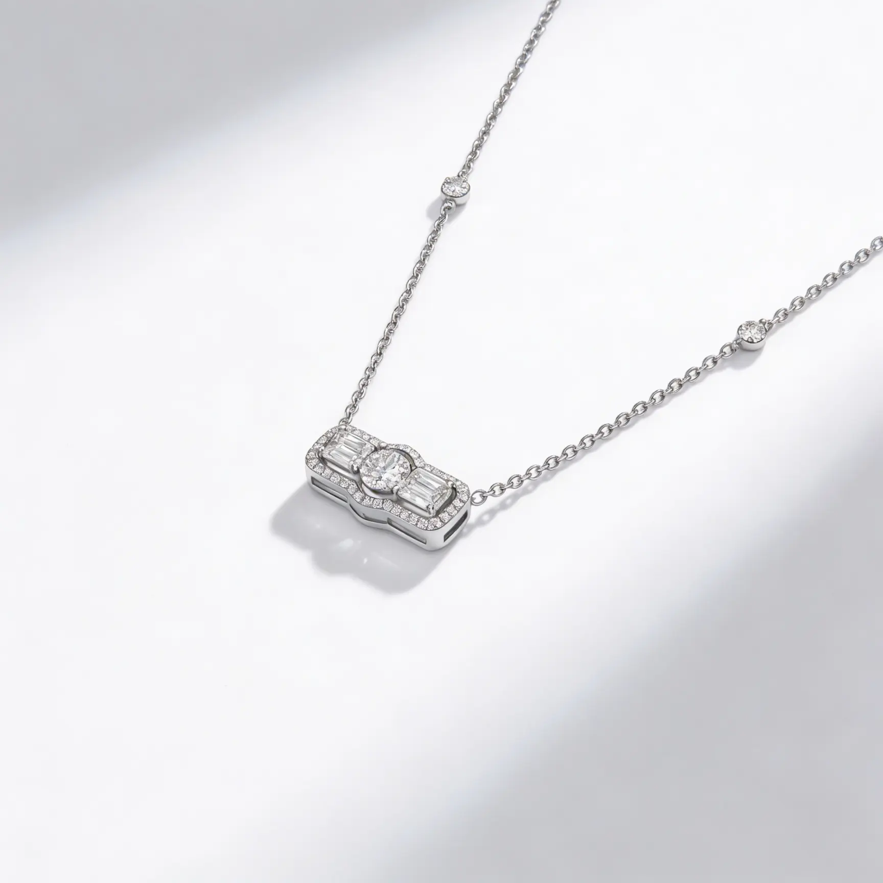 Collana Art Déco in Diamanti Oro Bianco 18kt - immagine 3